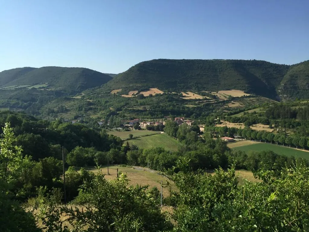 Bed & Breakfast Le Chat Blanc Versols-et-Lapeyre